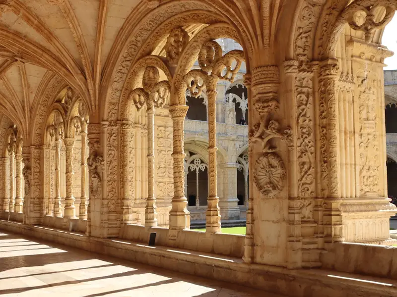 Cloister of the Jerónimos Monastery